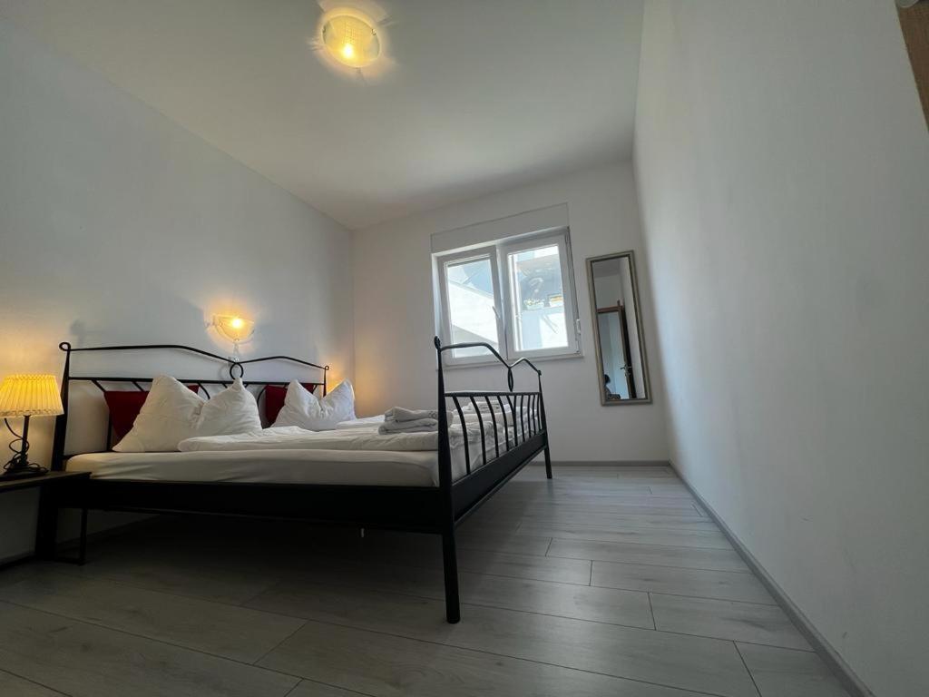Apartments Petrusic Supetarska Draga Eksteriør bilde